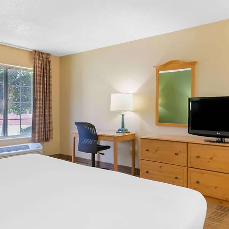 Extended Stay America Select Suites - Chicago - Lombard - Oakbrook Oakbrook Terrace Exterior foto