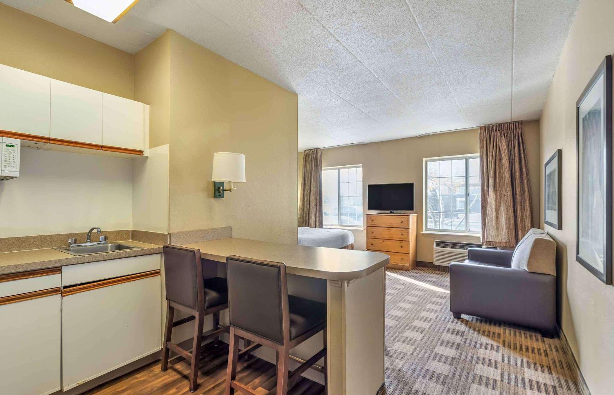 Extended America Select - Chicago - Lombard - Oakbrook Hotel Oakbrook Terrace