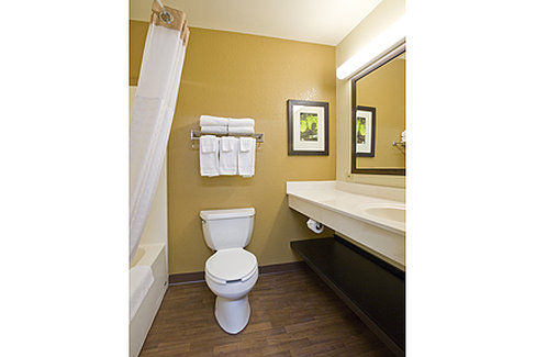 Extended America Select - Chicago - Lombard - Oakbrook Hotel 2*