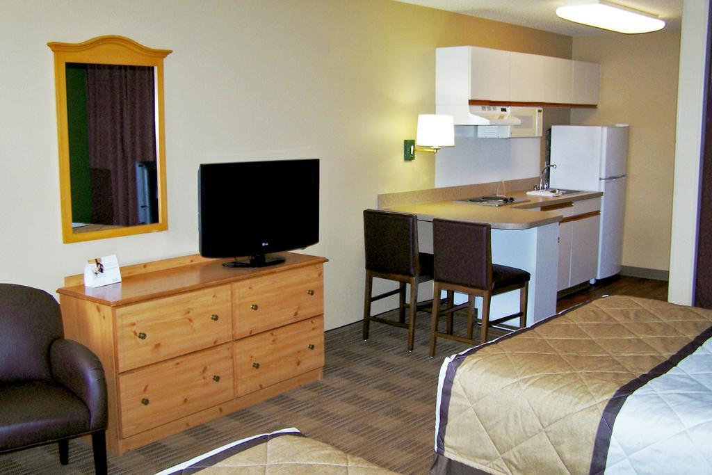 Extended America Select - Chicago - Lombard - Oakbrook Hotel